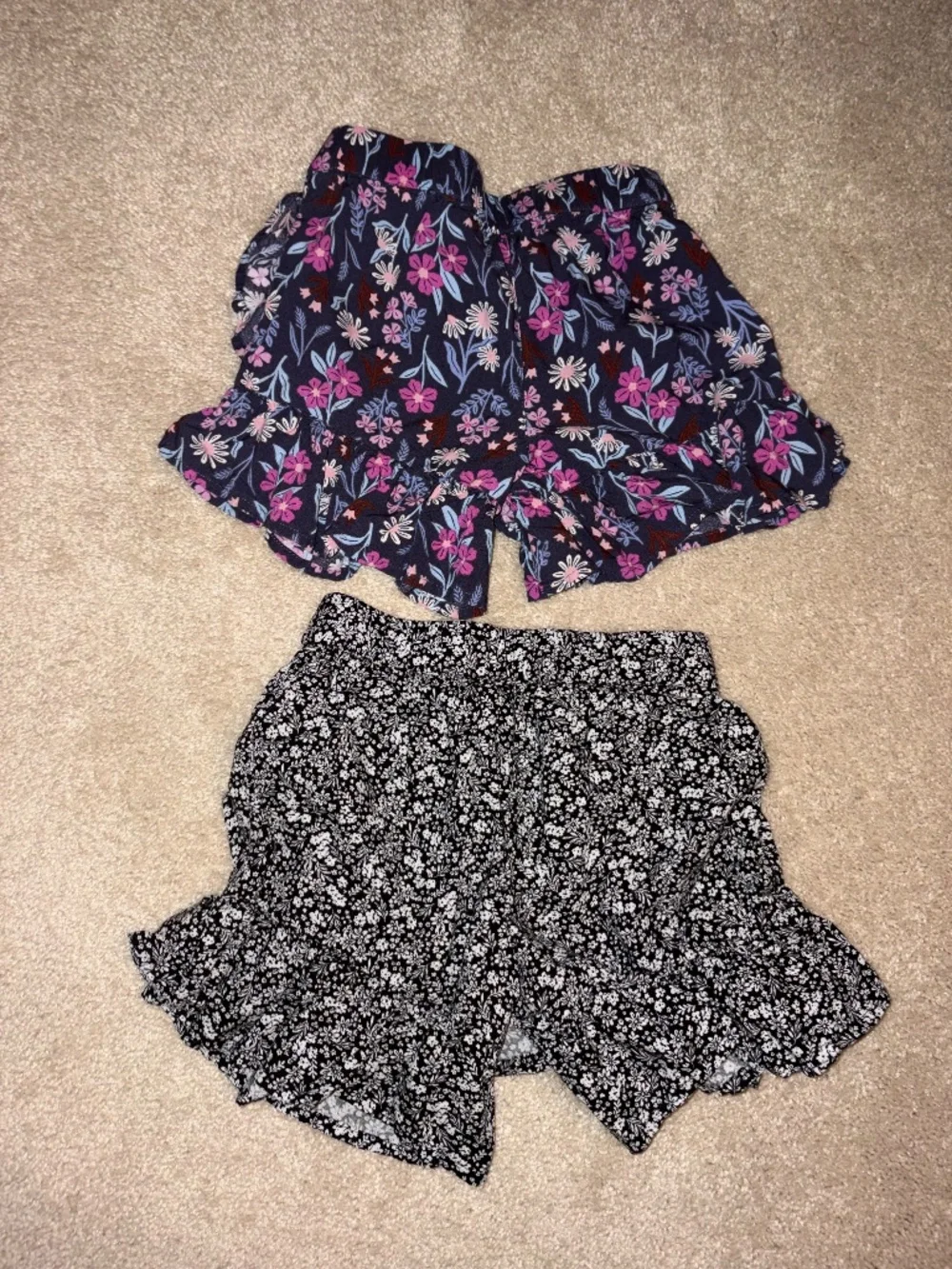 Girls Skorts Sz 4-5T/5T - Picture 8 of 8